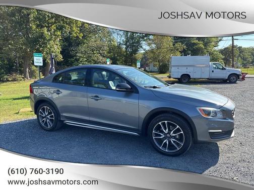 2017 Volvo S60 Cross Country T5