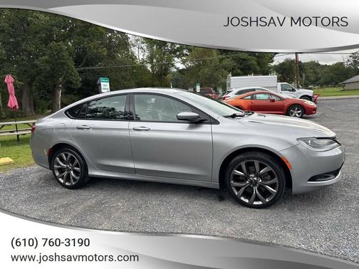 2016 Chrysler 200 S