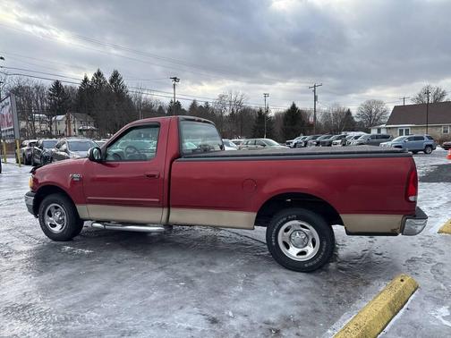 1999 Ford F-150 XLT