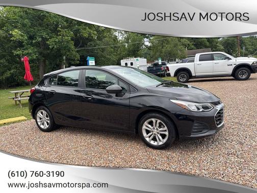 Black 2019 Chevrolet Cruze LS