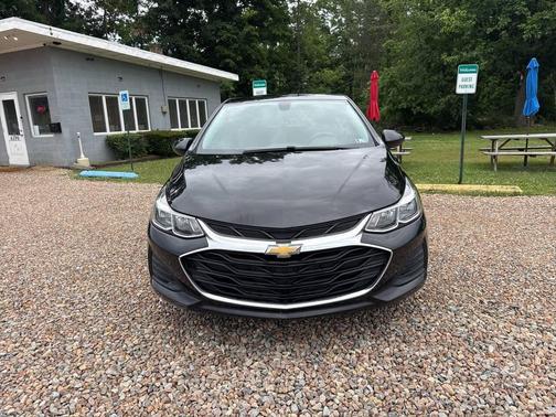 Black 2019 Chevrolet Cruze LS