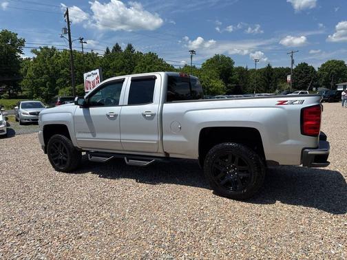 Silver Ice Metallic 2018 Chevrolet Silverado 1500 2LT