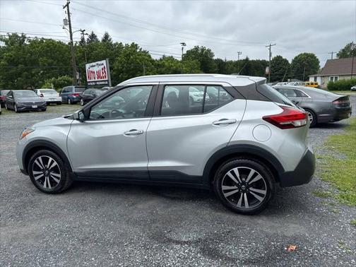 2019 Nissan Kicks SV