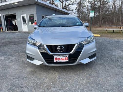 2021 Nissan Versa 1.6 SV