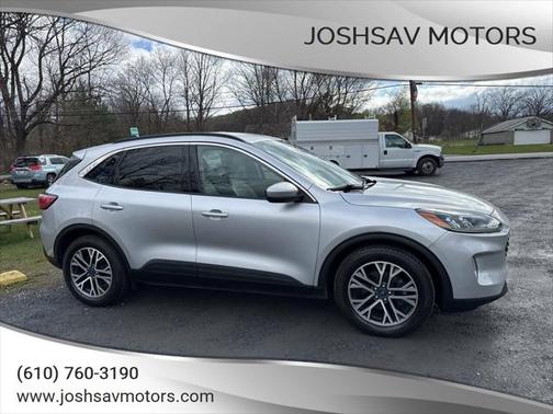 2020 Ford Escape SEL