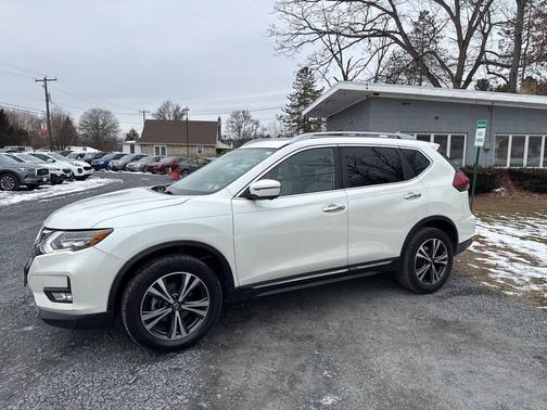 2017 Nissan Rogue SL