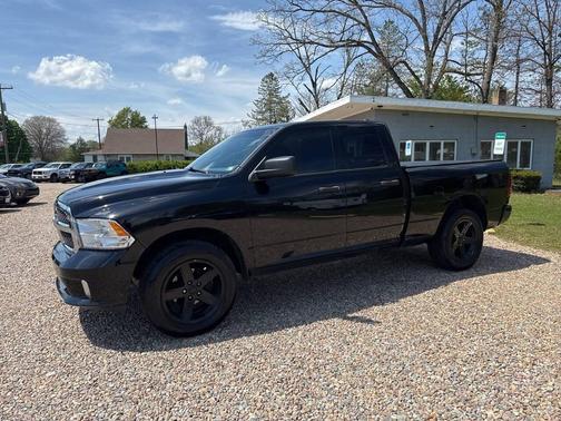 Black Clearcoat 2013 RAM 1500 Tradesman/Express