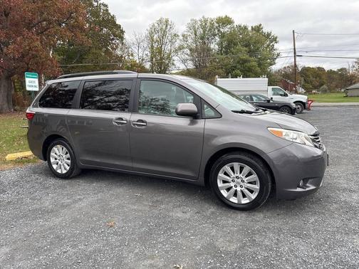 2015 Toyota Sienna XLE Premium