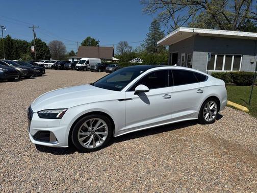 Glacier White Metallic 2020 Audi A5 Sportback 45 Premium Plus