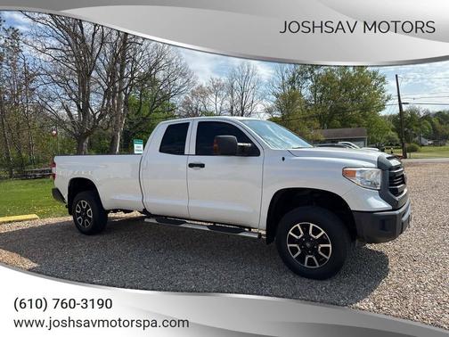 Super White 2016 Toyota Tundra SR