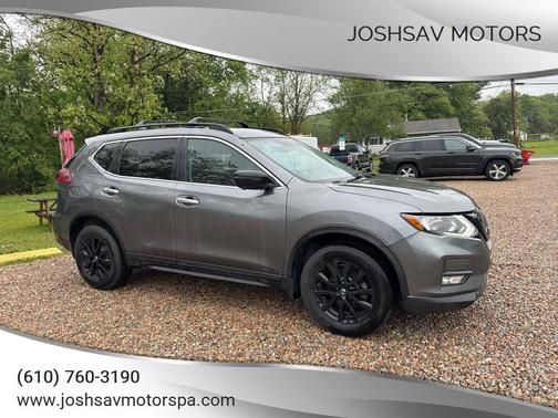 Gun Metallic 2018 Nissan Rogue SV
