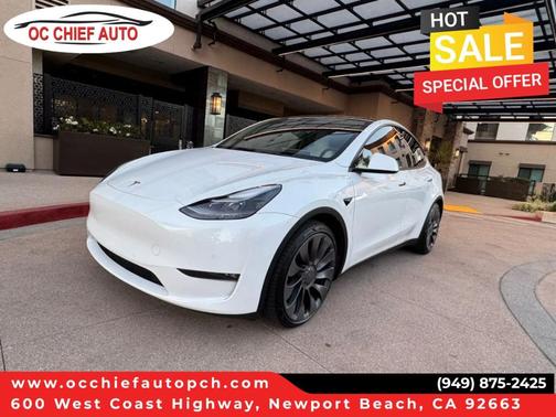 Pearl White Multi 2023 Tesla Model Y Performance
