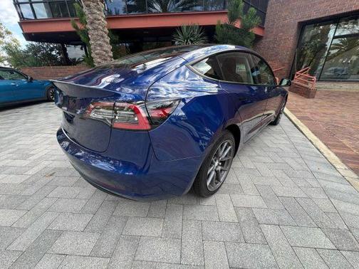 2022 Tesla Model 3 Base