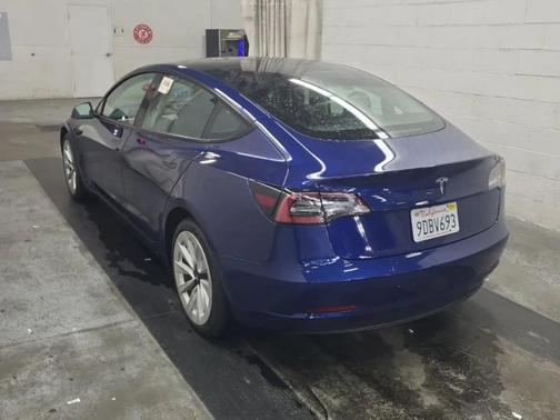 2022 Tesla Model 3 Base
