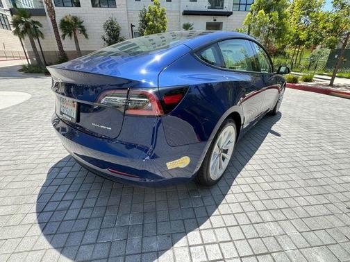 2022 Tesla Model 3 Long Range