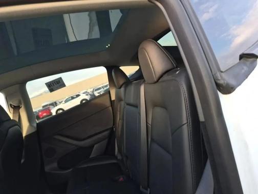 Pearl White Multi 2023 Tesla Model Y Long Range