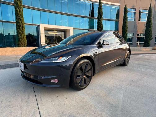 2024 Tesla Model 3 Base