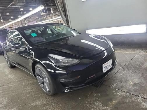 2022 Tesla Model 3 Base