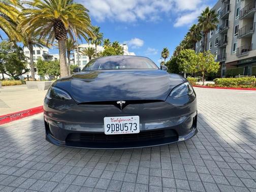 2022 Tesla Model S Base