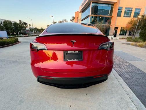 2023 Tesla Model Y Performance