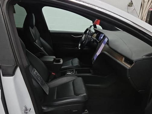 2021 Tesla Model X Long Range Plus