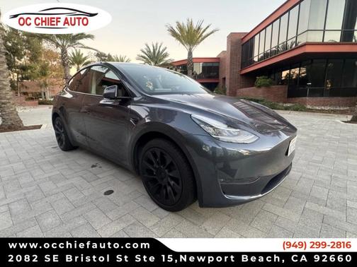 2023 Tesla Model Y Long Range