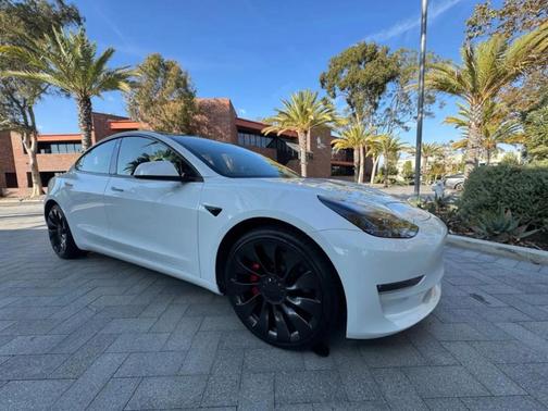 Pearl White Multi 2023 Tesla Model 3 Performance