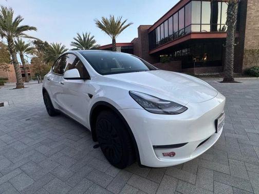 2020 Tesla Model Y Long Range