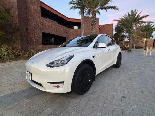 2020 Tesla Model Y Long Range