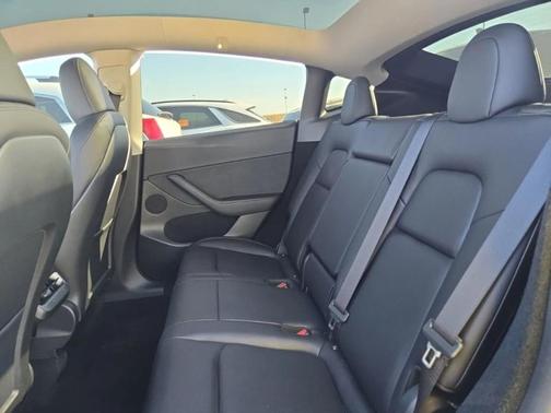 2024 Tesla Model Y Performance