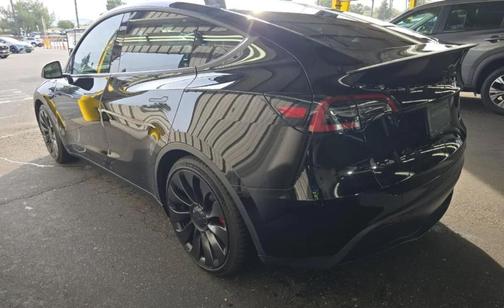 2023 Tesla Model Y Performance