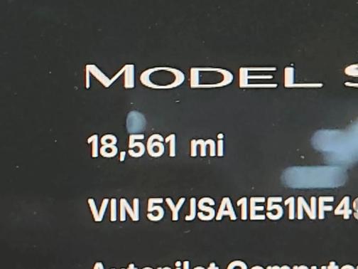 2022 Tesla Model S Base