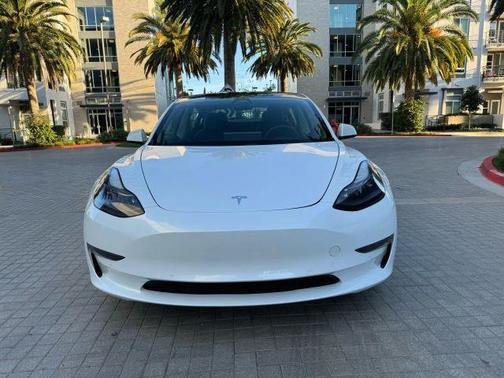 2022 Tesla Model 3 Base
