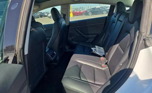2022 Tesla Model 3 Base