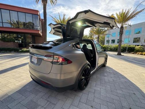 2021 Tesla Model X Long Range Plus