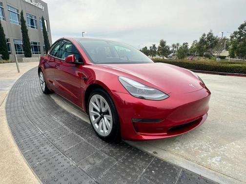 2023 Tesla Model 3 Base