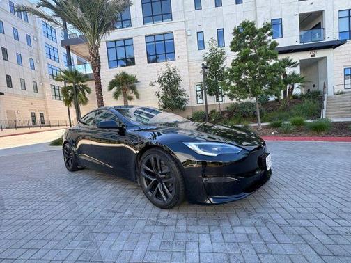 2022 Tesla Model S Base