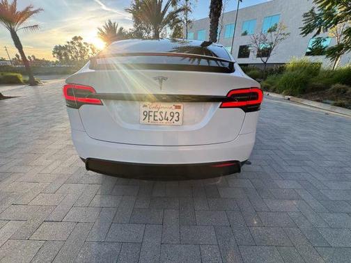 2023 Tesla Model X Standard Range