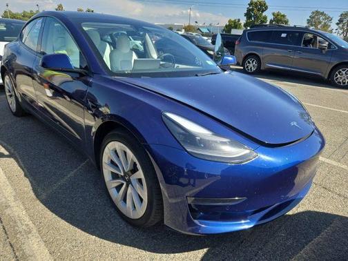 2022 Tesla Model 3 Base