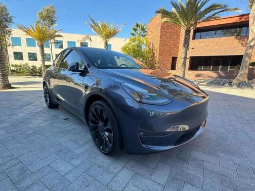 Gray 2023 Tesla Model Y Long Range