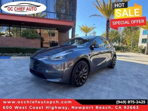 Gray 2023 Tesla Model Y Long Range
