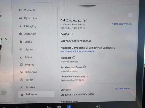 Pearl White Multi 2023 Tesla Model Y Long Range