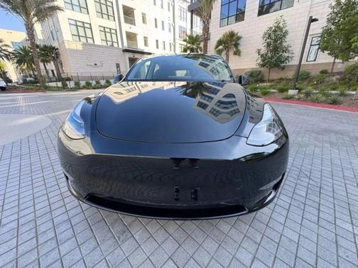 Black 2023 Tesla Model Y Long Range