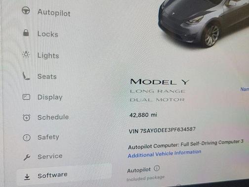 2023 Tesla Model Y Long Range