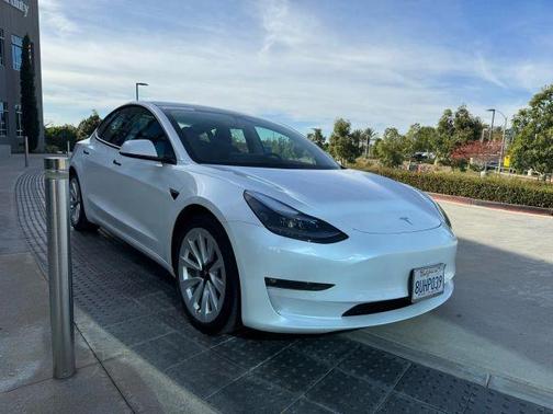 2023 Tesla Model 3 Long Range