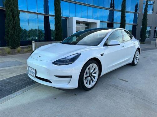 2023 Tesla Model 3 Long Range