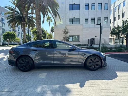 Gray 2022 Tesla Model S Base