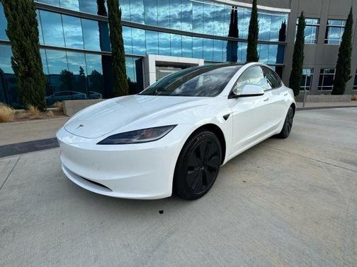 2024 Tesla Model 3 Base