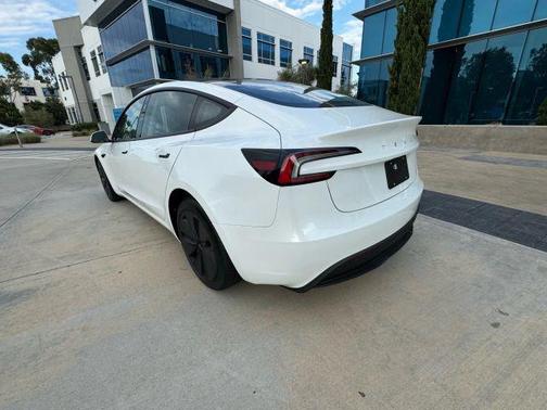 2024 Tesla Model 3 Base