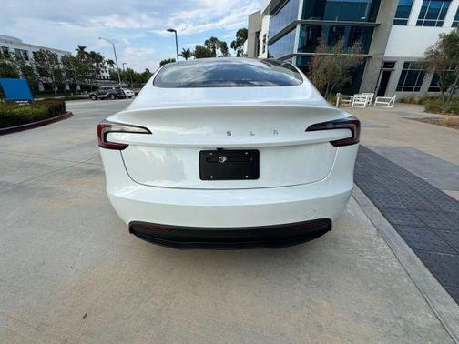 2024 Tesla Model 3 Base